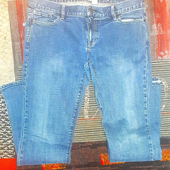 EUC Classic Old Navy Ultra Low Waist Bootcut Jeans - Picture 1 of 16